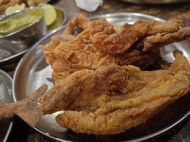 Konkan Swad Gomantak Food Seafood Speciality Goregaon West - Konkan Swad Gomantak Food Seafood Speciality Goregaon West, 4, Mahatma Gandhi Rd, Motilal Nagar III, Goregaon West, Mumbai, Maharashtra 400104, India