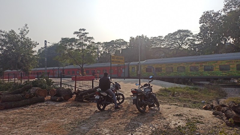 N Ghaziabad - N Ghaziabad, Maharana Pratap Marg, Block A, Lohia Nagar, Ghaziabad, Uttar Pradesh 201002, India