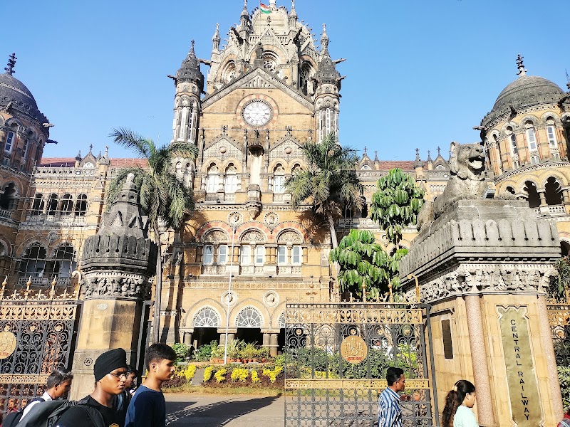 Chhatrapati Shivaji Maharaj terminal - Chhatrapati Shivaji Maharaj terminal WRRP+337, Chhatrapati Shivaji Maharaj Nagar Railway Station Rd, Revenue Colony, Shivajinagar, Pune, Mumbai, Maharashtra 400001, India