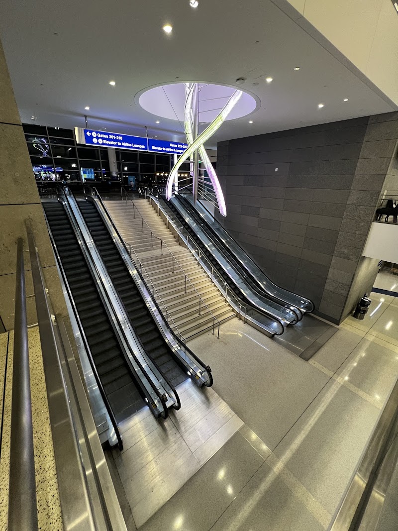 LAX Terminal B Lower Level FlyAway Stop - LAX Terminal B Lower Level FlyAway Stop Los Angeles, CA 90045, USA