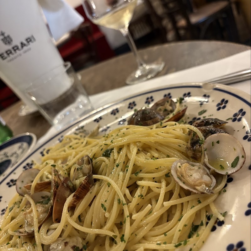 Ristorante Trattoria Angiolino - A Firenze dal 1943 - Ristorante Trattoria Angiolino - A Firenze dal 1943, Via Santo Spirito, 36 R, 50125 Firenze FI, Italy