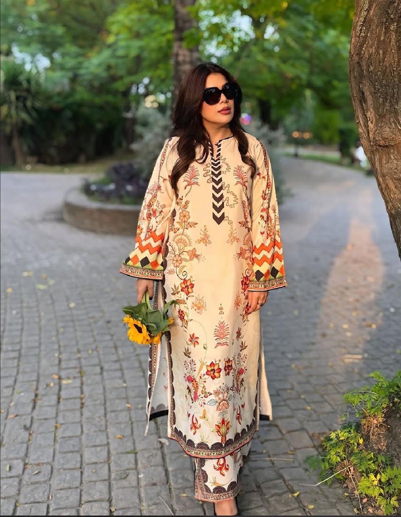 Bandra Hill Road