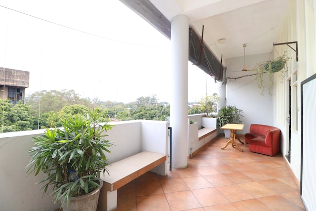 Capital O 925 Hotel Central Park 17 - Capital O 925 Hotel Central Park 17, SCO 10-11-12, Sector 17A, 17A, Sector 17, Chandigarh, 160017, India