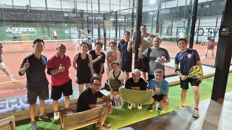 Homeground Padel Premiere Kedoya - Homeground Padel Premiere Kedoya Jl. Pilar Raya No.7A, RT.5/RW.3, Kedoya Sel., Kec. Kb. Jeruk, Jakarta, Daerah Khusus Ibukota Jakarta 11520, Indonesia