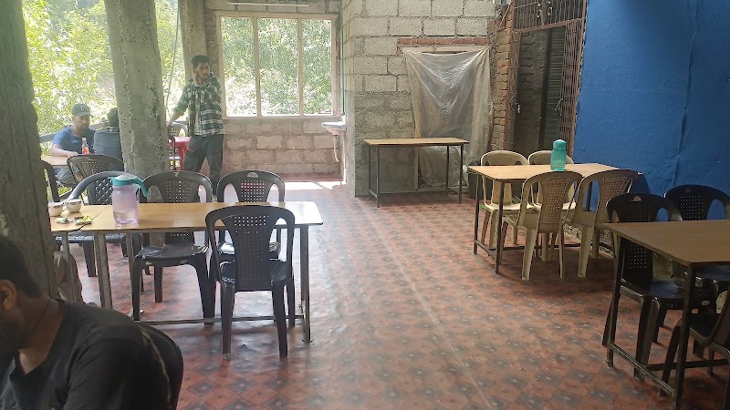 Tirthan Riverside Café - Tirthan Riverside Café Gushaini, Pekhri, Himachal Pradesh 175123, India