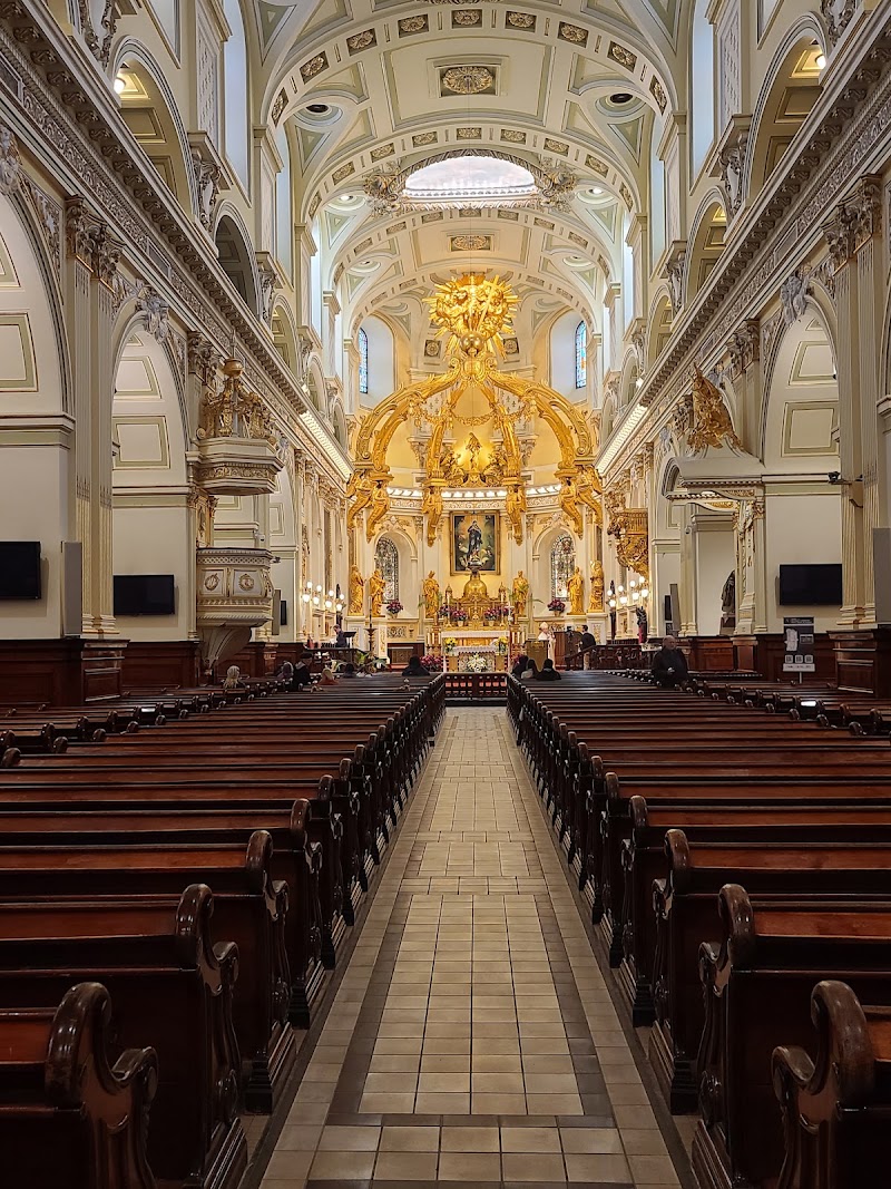 Notre-Dame de Québec Basilica-Cathedral - Notre-Dame de Québec Basilica-Cathedral, 16 Rue De Buade, Québec, QC G1R 4A1, Canada