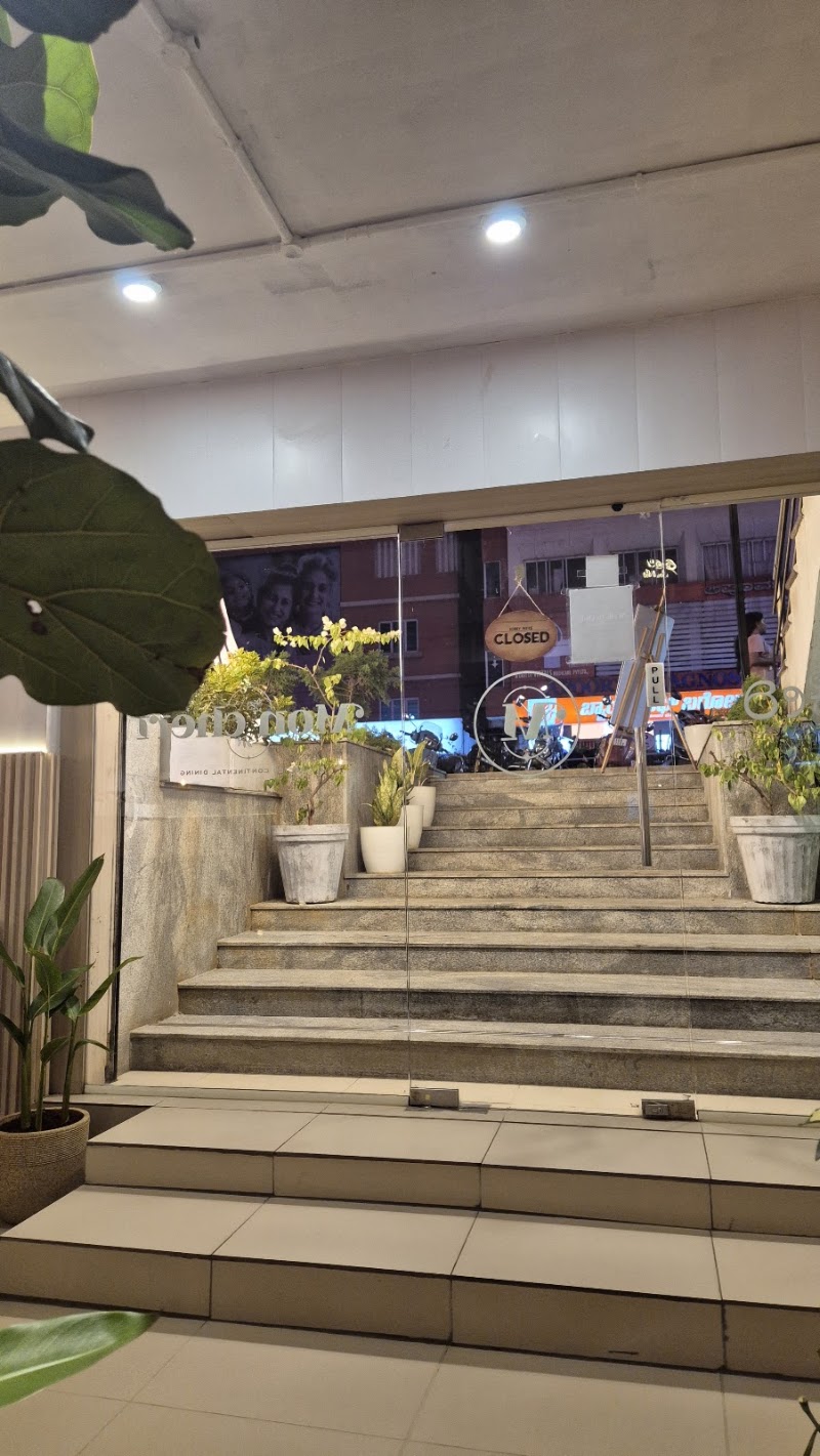 Mon Cheri Resto Cafe - Mon Cheri Resto Cafe 545, jk horizon, Chinmaya Mission Hospital Rd, opposite Bank of Baroda, Stage 1, Indiranagar, Bengaluru, Karnataka 560038, India