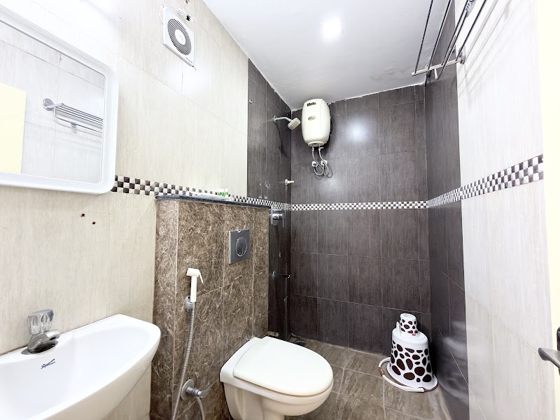 Malaysia Inn - Malaysia Inn 27, Gopalakrishna St, Pondy Bazaar, T. Nagar, Chennai, Tamil Nadu 600017, India