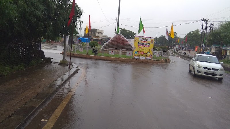 Fountain Circle - Fountain Circle HPFX+J28, Saputara Point Road, Saputara, Gujarat 394720, India