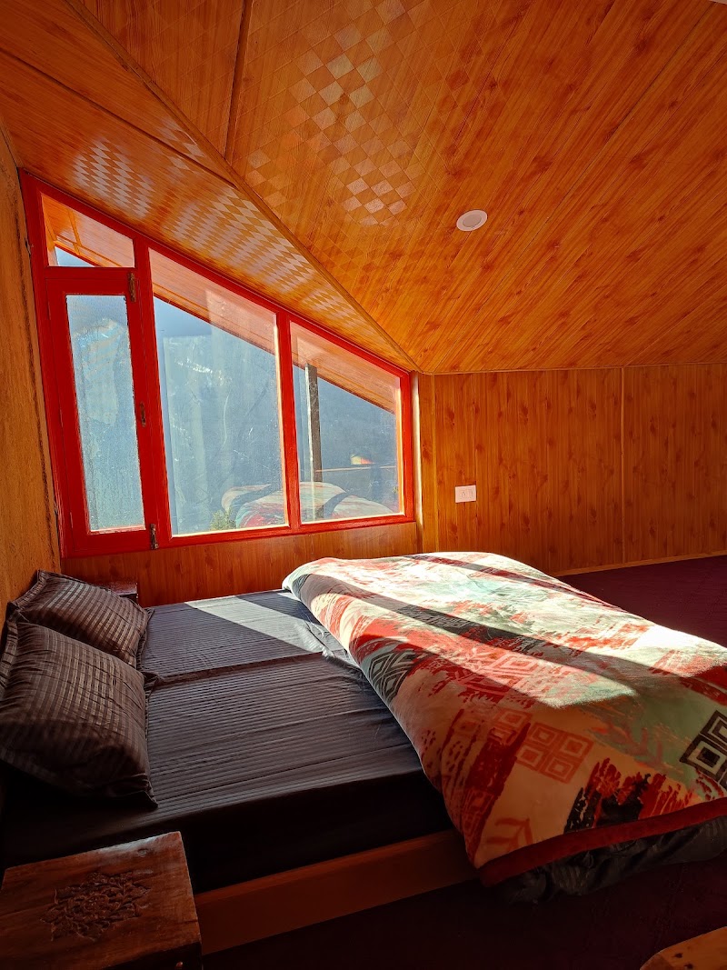 The Mountain House Manali - The Mountain House Manali Unnamed Road, Bashisht, Himachal Pradesh 175103, India