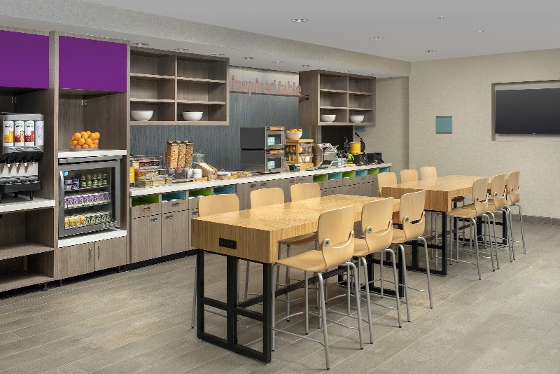 Home2 Suites by Hilton Phoenix Airport South - Home2 Suites by Hilton Phoenix Airport South, 4725 E Broadway Rd, Phoenix, AZ 85040, USA