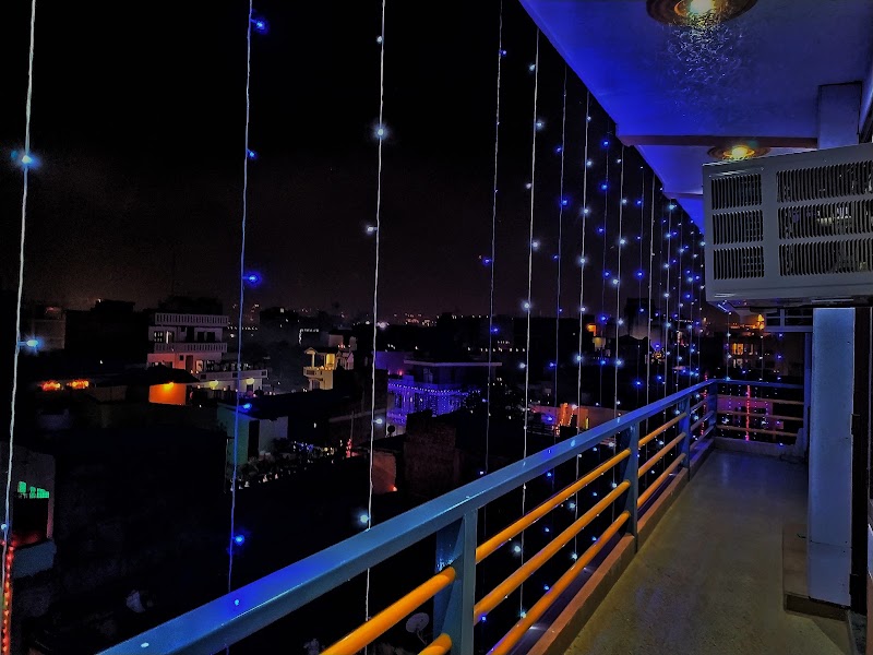 Himalayan Homestay - Himalayan Homestay 474, Mother Dairy wali Gali, opposite Orient Craft Pvt Ltd, Sarhaul, Sector 18, Gurugram, Haryana 122015, India