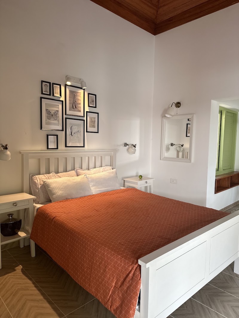 Cottage White - Cottage White, Estate Mukku, Cherukattoor, Keralam 670721, India