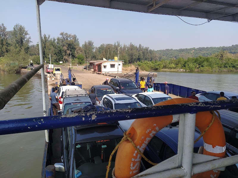 Tawsal Ferry Boat - Tawsal Ferry Boat, MH SH4, Tavsal, Guhagar, Tavasal, Maharashtra 415614, India