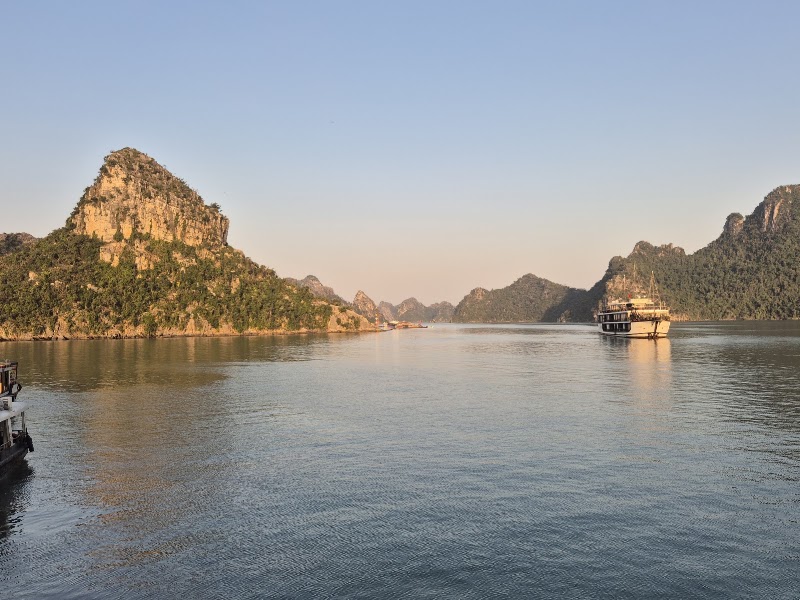 Peony Cruises - Peony Cruises Tầng 5, 16 P. Thi Sách, Hai Bà Trưng, Hà Nội 100000, Vietnam