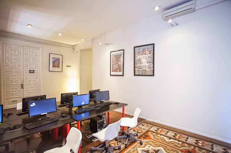 360 Hostel Centro - 360 Hostel Centro Carrer de Bailèn, 7, Eixample, 08010 Barcelona, Spain