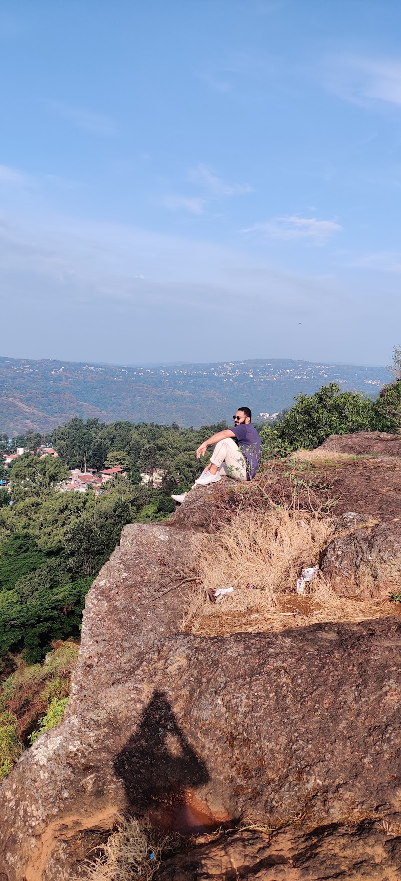 Mahabaleshwar Bungalows & Cottages - Mahabaleshwar Bungalows & Cottages, Plot No. 16/B, Khingar Road, Besides Blue Country Resort, MSEB Office, opposite Panchgani, Shahunagar, Khingar, Maharashtra 412805, India