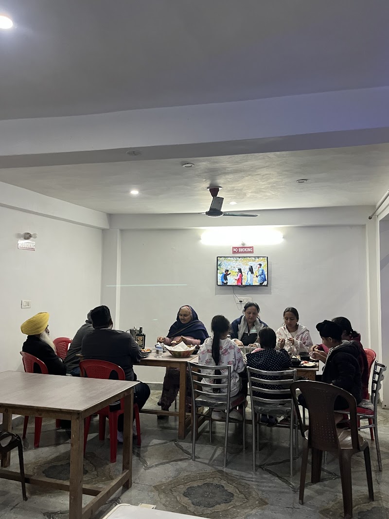 Sunset Lagoon - Sunset Lagoon Near Gandhi chownk, Talai Rd, Subhash Bowli, Distt, Dalhousie, Himachal Pradesh 176306, Dalhousie, Himachal Pradesh 176304, India