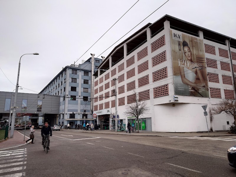 IGY - IGY, 1, Kostelní 957, 370 04 České Budějovice-České Budějovice 4, Czechia