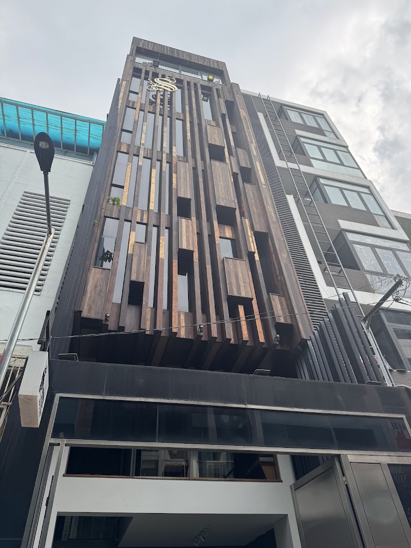 Signature Boutique Hotel