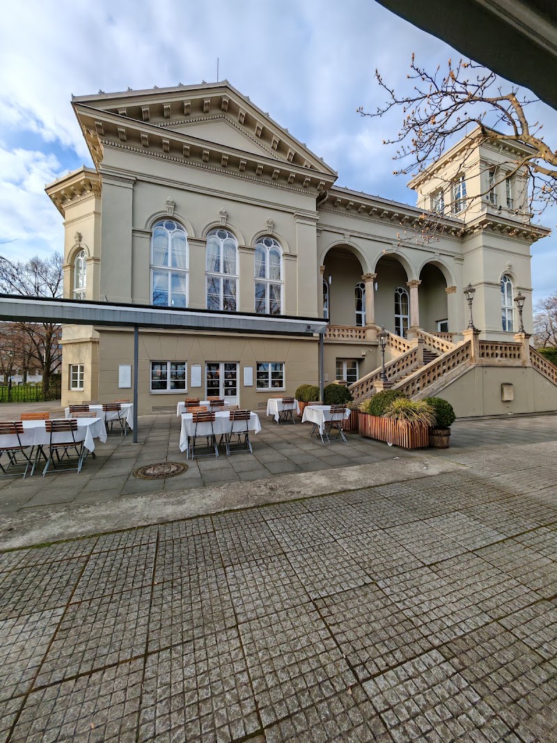 Zahrádky Letná Beer Garden - Zahrádky Letná Beer Garden Letenské sady 341, 170 00 Praha 7-Holešovice, Czechia