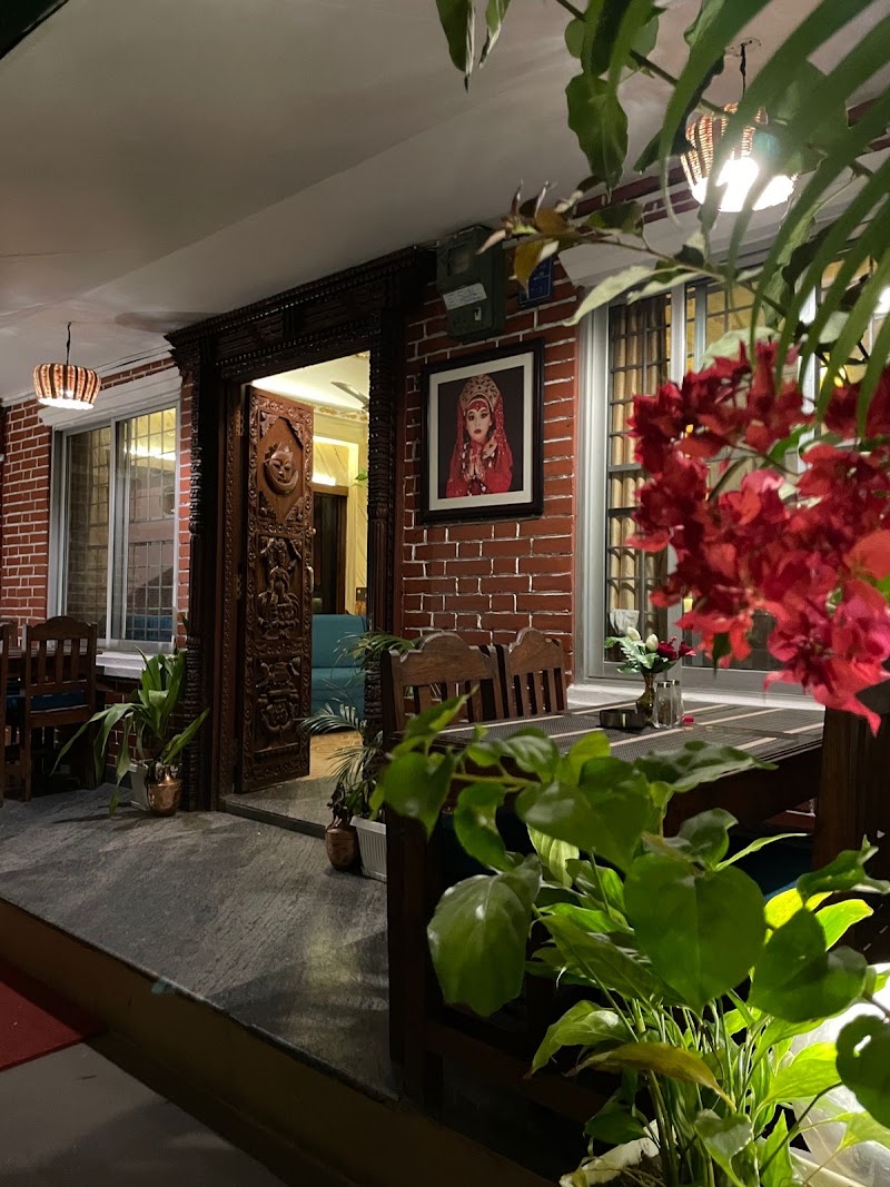 Hotel white Yak - Hotel white Yak, Lakeside-6, 9'A Durbar Marg, पोखरा 33700, Nepal