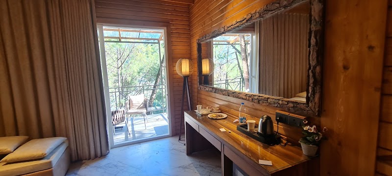 Kasauli Hills Resort - Best Luxury Resort and Hotel - Kasauli Hills Resort - Best Luxury Resort and Hotel Kasauli, Garkhal Kanda Road Kharog, Distt, Tehsil, Kasauli, Himachal Pradesh 173201, India