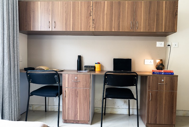 Uniliv Willow - PG in Malviya Nagar - Uniliv Willow - PG in Malviya Nagar B-21, Geetanjali Marg, Shivalik Enclave, Block B, Geetanjali Enclave, Malviya Nagar, New Delhi, Delhi 110017, India
