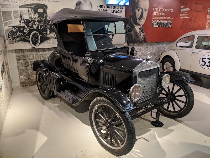 Gedee Car Museum - Gedee Car Museum, 734, President Hall Building, Avinashi Rd, Race Course, Coimbatore, Tamil Nadu 641018, India