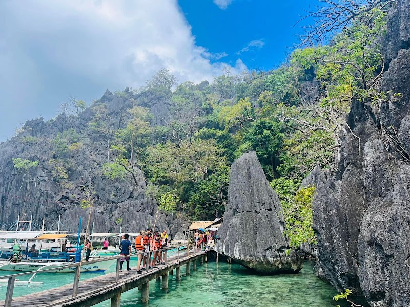 Barracuda Lake - Barracuda Lake Barracuda Lake, Coron, Palawan, Philippines