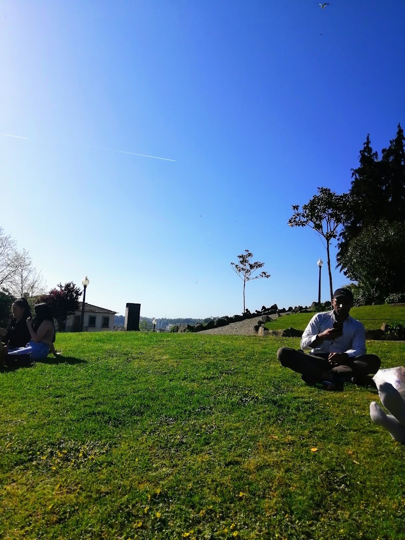 Parque Infantil Do Jardim Do Morro - Parque Infantil Do Jardim Do Morro, Santa Marinha e São Pedro da Afurada, 4430-192 Vila Nova de Gaia, Portugal