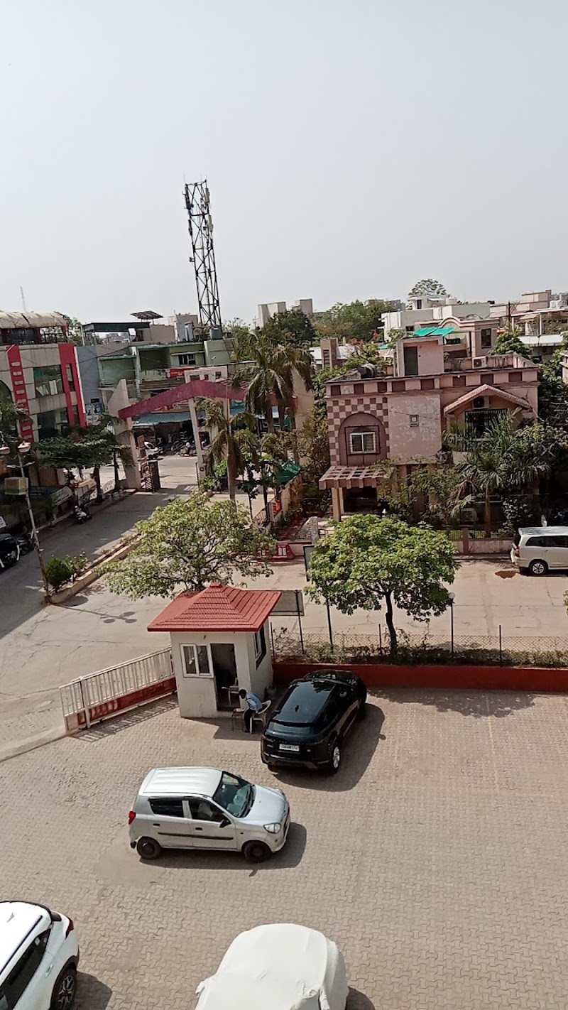 Ashoka Ratna - Ashoka Ratna, 7M6F+WWF, Vidhan Sabha Rd, Adarsh Nagar, LIC Colony, Mowa, Raipur, Chhattisgarh 492014, India