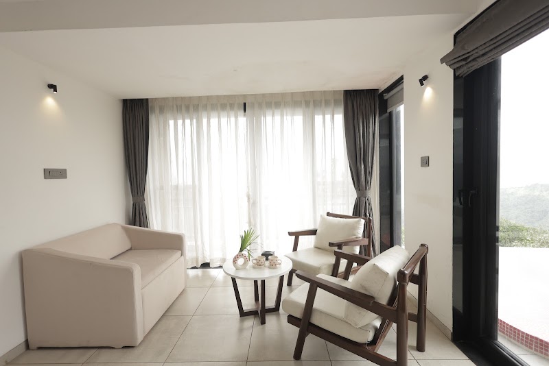 Vee Resort - Vee Resort 66/1, Tapola Rd, opposite Tarangan, before, Taldev, Mahabaleshwar, Maharashtra 412806, India