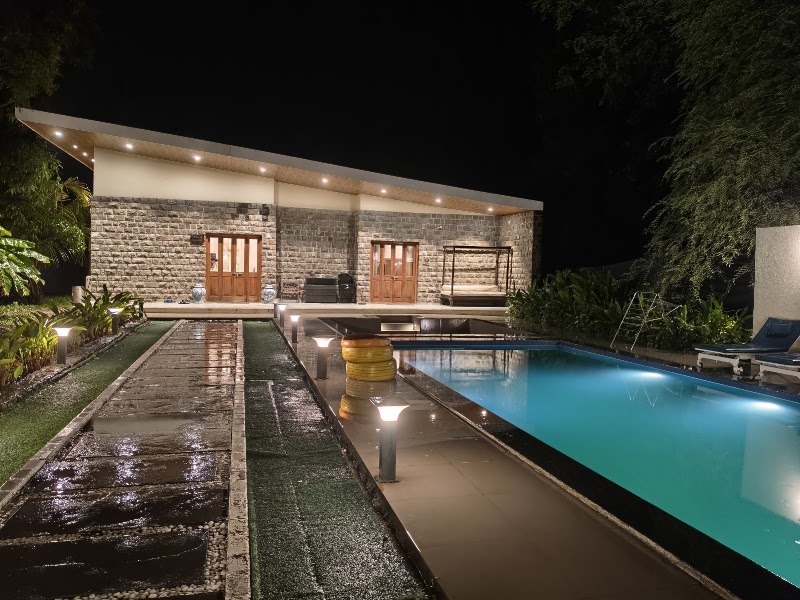 EKOSTAY- The Clay House villa | 4BHK With Sports Turf - EKOSTAY- The Clay House villa | 4BHK With Sports Turf PV9M+J42, Munawali, Boris, Maharashtra 402208, India