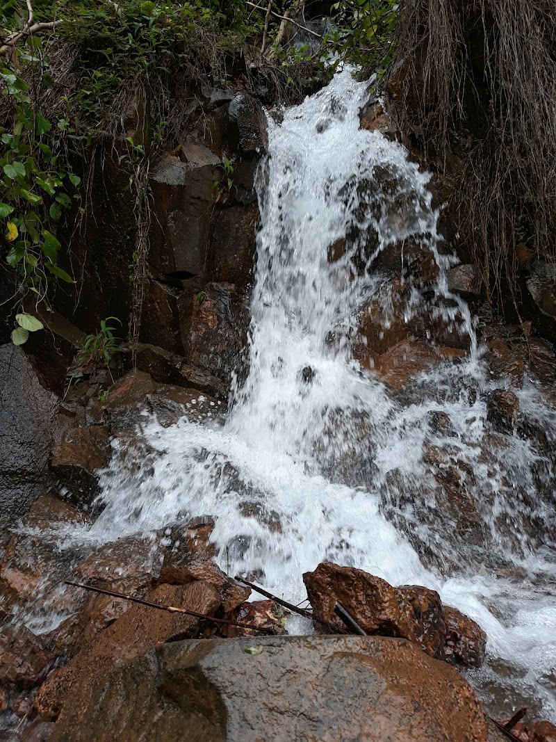 Chimbel Waterfall - Chimbel Waterfall FVHF+H9M, Tiswadi, Mersi Tem, Goa 403006, India