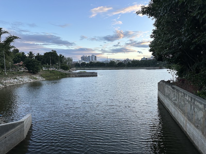Kothanur Lake Park and Jogging Track - Kothanur Lake Park and Jogging Track 7th A Cross Rd, Nayak Layout, 8th Phase, J. P. Nagar, Bengaluru, Kothnur, Karnataka 560076, India