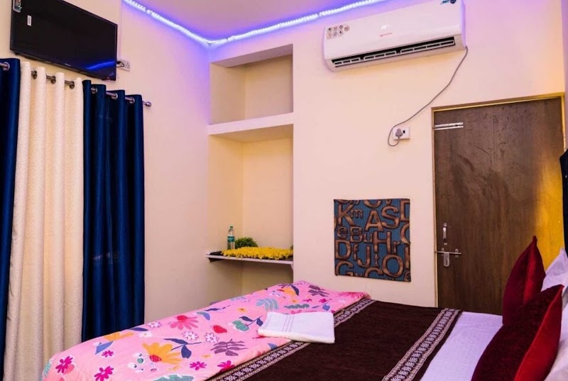 POP Hotel Blue Star - POP Hotel Blue Star Bhilai, 57GX, MHH, Padmanabhpur Road, Janta Colony, Civil Lines, Durg, Bhilai, Chhattisgarh 491001, India
