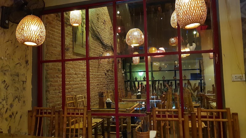 Love Hanoi Restaurant - Love Hanoi Restaurant P. Đào Duy Từ/56 P. Hàng Buồm, Phố cổ Hà Nội, Hoàn Kiếm, Hà Nội, Vietnam