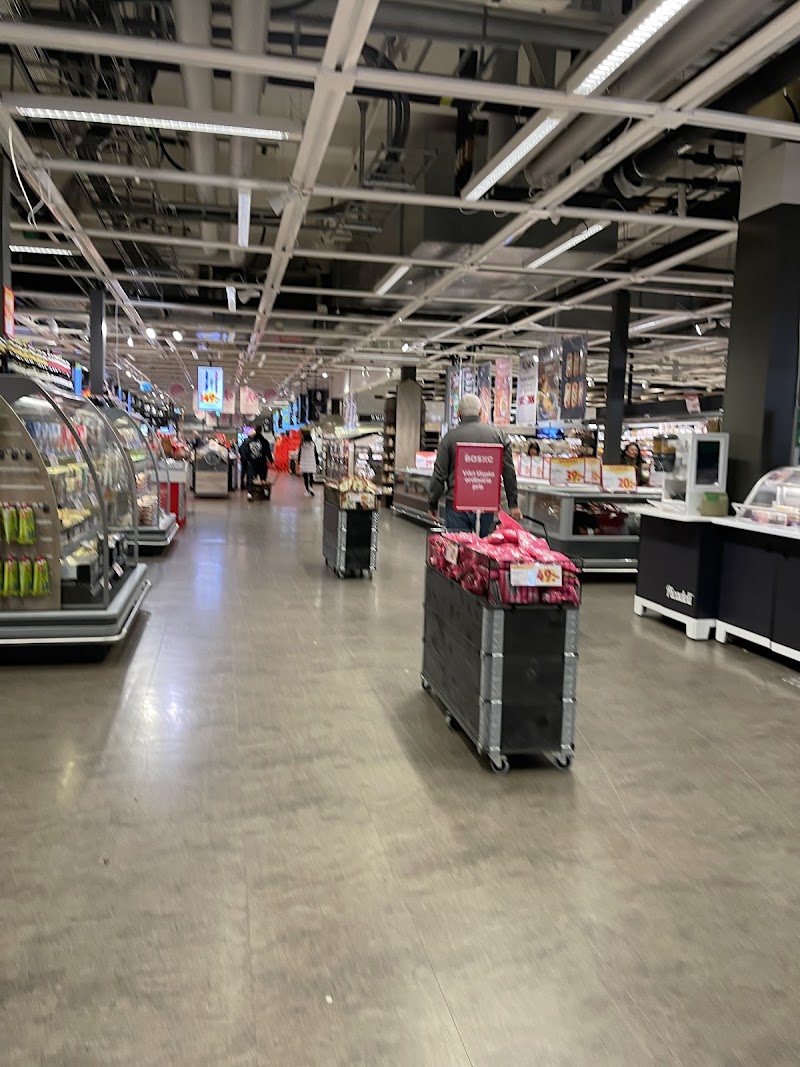 ICA Supermarket Storgatan - ICA Supermarket Storgatan Storgatan 24, 582 23 Linköping, Sweden