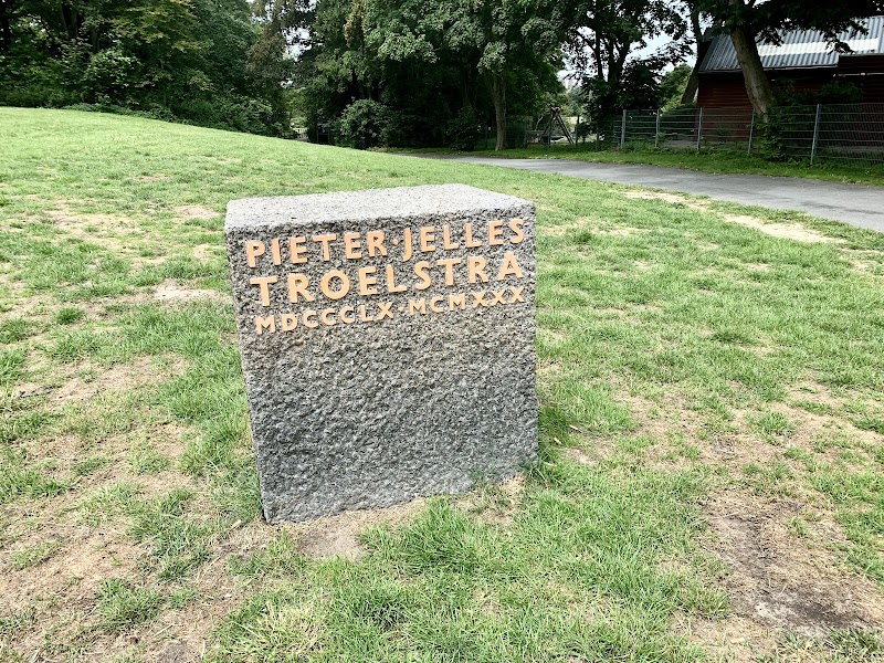Monument Troelstra - Monument Troelstra 2597 LS The Hague, Netherlands