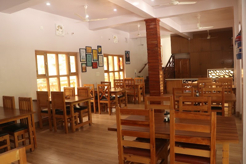 Shri Vikram Resort - Shri Vikram Resort, Yamunotri Road, Barkot - Yamunotri Rd, Kuthnaur, Barkot, Uttarakhand 249141, India
