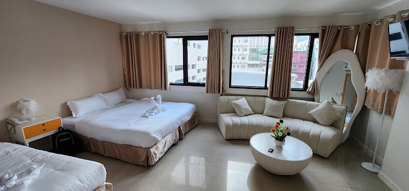 ABCYQ Hotel - ABCYQ Hotel, 36/1-2 Soi Phetchaburi 19, Khwaeng Thanon Phaya Thai, Khet Ratchathewi, Krung Thep Maha Nakhon 10400, Thailand