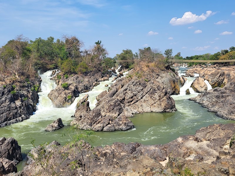 Li Phi Somphamit Waterfalls