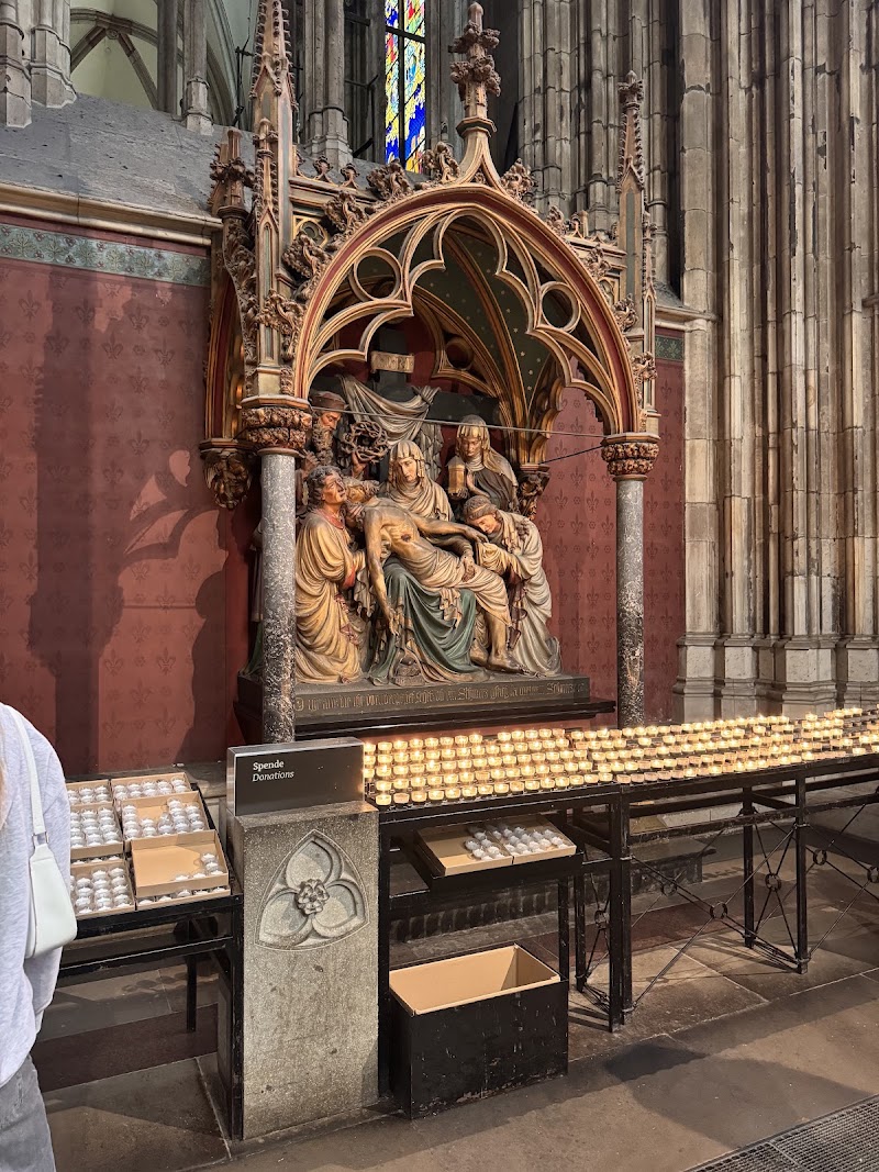 Cologne Cathedral - Cologne Cathedral Kölner Dom, Domkloster 4, 50667 Köln, Germany