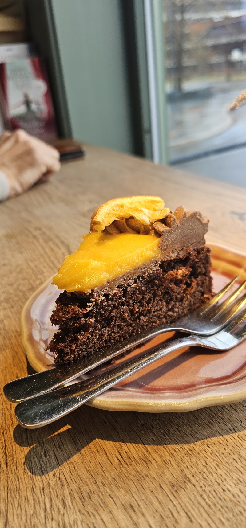 Huset Kafé - Huset Kafé, Idrettsgata 1, 8370 Leknes, Norway