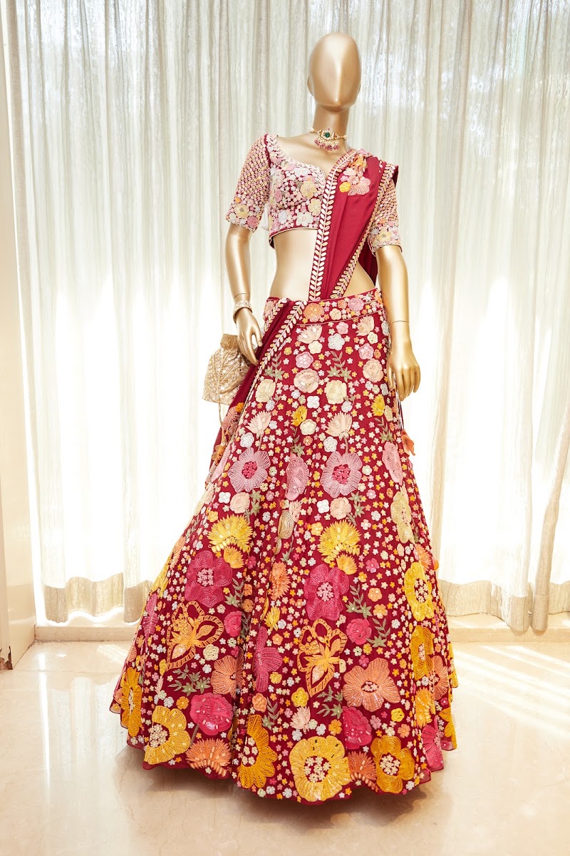 Aza Fashions, Bandra, Mumbai. - Aza Fashions, Bandra, Mumbai. Aza House, 24, Turner Rd, Bandra West, Mumbai, Maharashtra 400050, India