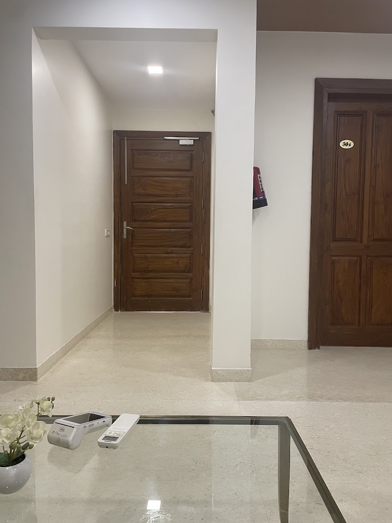 BluO Luxury Stay Medicity Balcony TubGym - BluO Luxury Stay Medicity Balcony TubGym 158, Medicity, Islampur Colony, Sector 38, Gurugram, Haryana 122018, India
