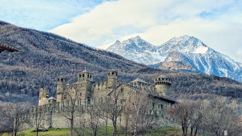 Castello di Fénis - Castello di Fénis, Località Chez Sapin, 1, 11020 Fénis AO, Italy