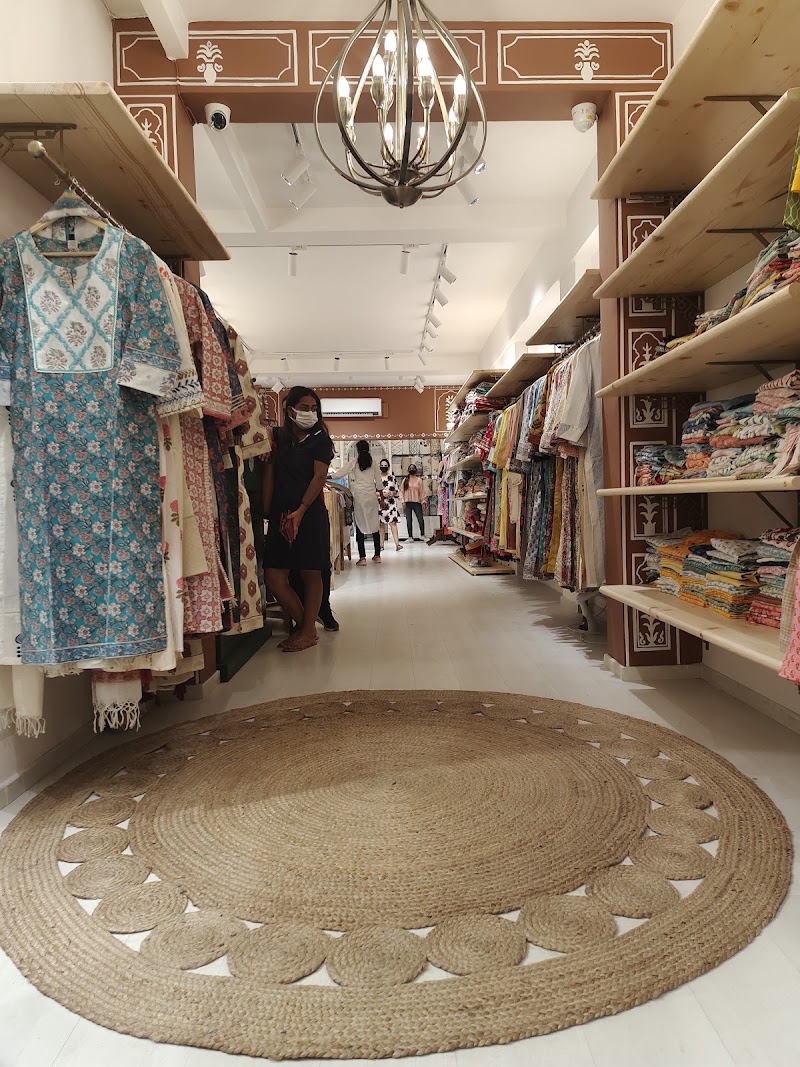 KUSVAA - KUSVAA Ground Floor, N Block Market, N-8, Hansraj Gupta Rd, N Block, Greater Kailash I, New Delhi, Delhi 110048, India