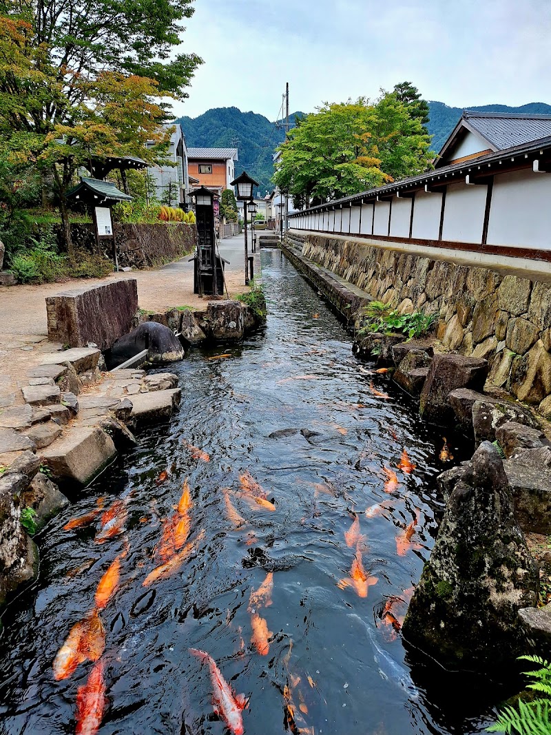 Setogawa and Shirakabe Dozou Street - Setogawa and Shirakabe Dozou Street, 8-5 Furukawachō Tonomachi, Hida, Gifu 509-4224, Japan